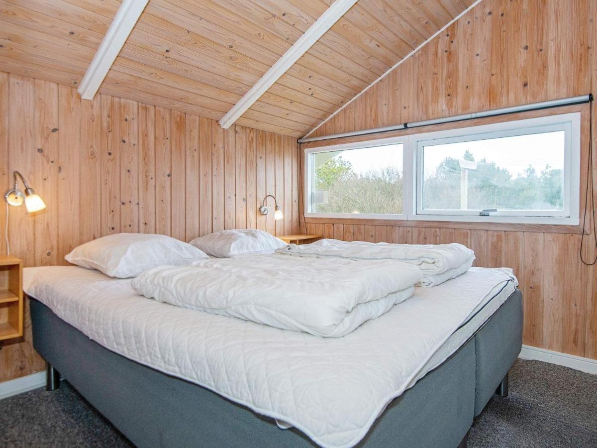 6 Person Holiday Home In R M Bolilmark エクステリア 写真