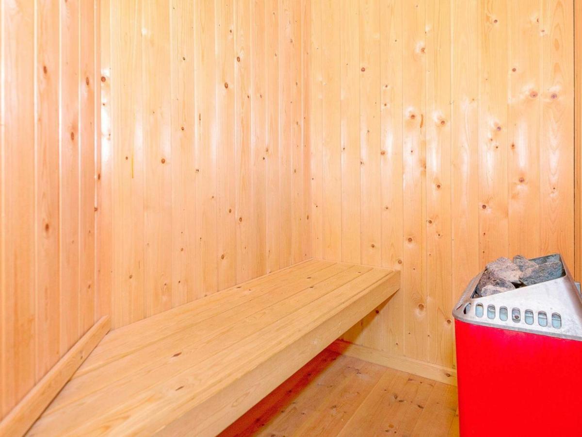 6 Person Holiday Home In R M Bolilmark エクステリア 写真